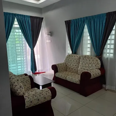 Yaths Homestay